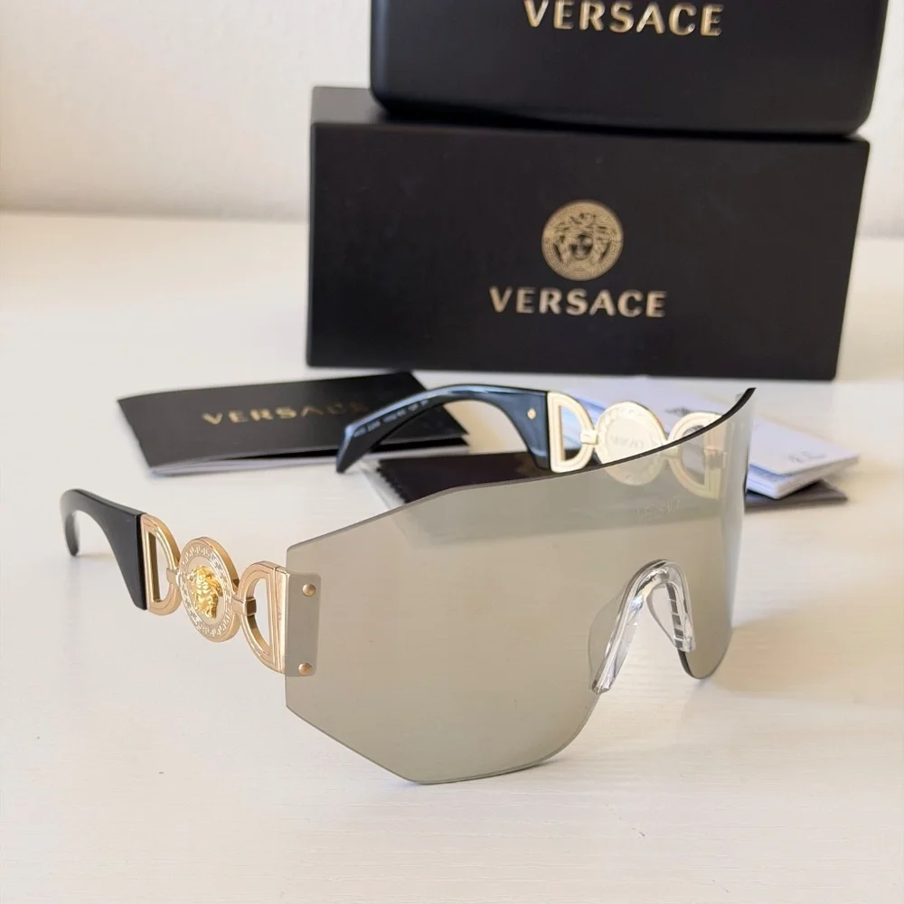New, Versace Light Grey Mask Sunglasses VE2258 1002/6G, Authentic